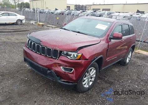 2021 Jeep Grand Cherokee Laredo E 4X4 z USA, uszkodzony, nr VIN 1C4RJFAG2MC600025